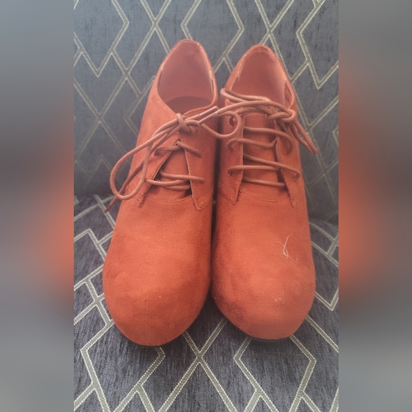 Booties - Picture 2 of 3